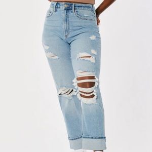 NWT Hollister Curvy Ultra High-Rise Vintage Straight | SIZE 13R